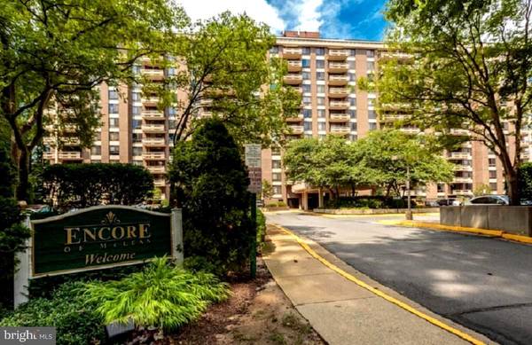 1808 OLD MEADOW RD #305, Mclean, VA 22102