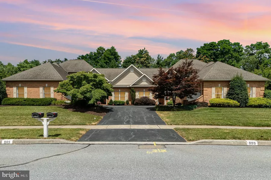 995 GRANDON WAY, Mechanicsburg, PA 17050