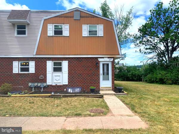 632 VILLAGE LN,  Pottstown,  PA 19464