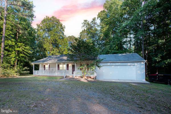 344 SNYDER RD, Warsaw, VA 22572