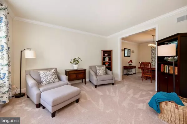 19 MICHAEL CT Coatesville, PA 19320