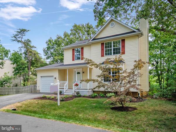 1345 JORDAN DR, Shady Side, MD 20764