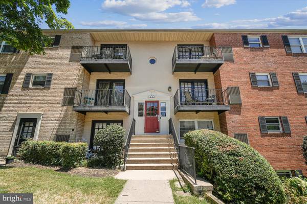 444 N ARMISTEAD ST #304, Alexandria, VA 22312