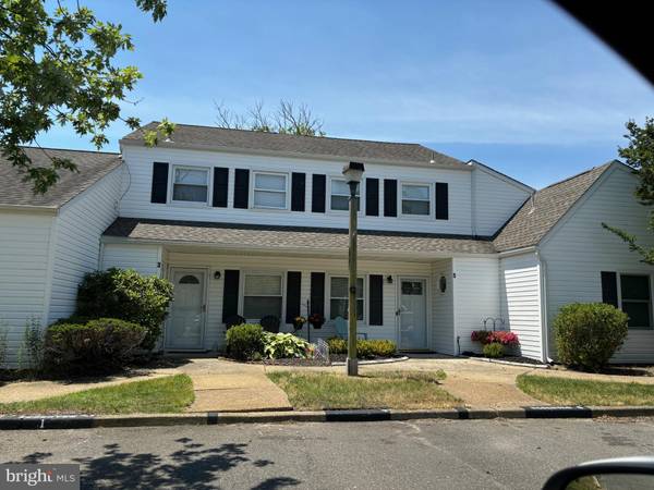 3 CARRIBEAN CT, Barnegat, NJ 08005