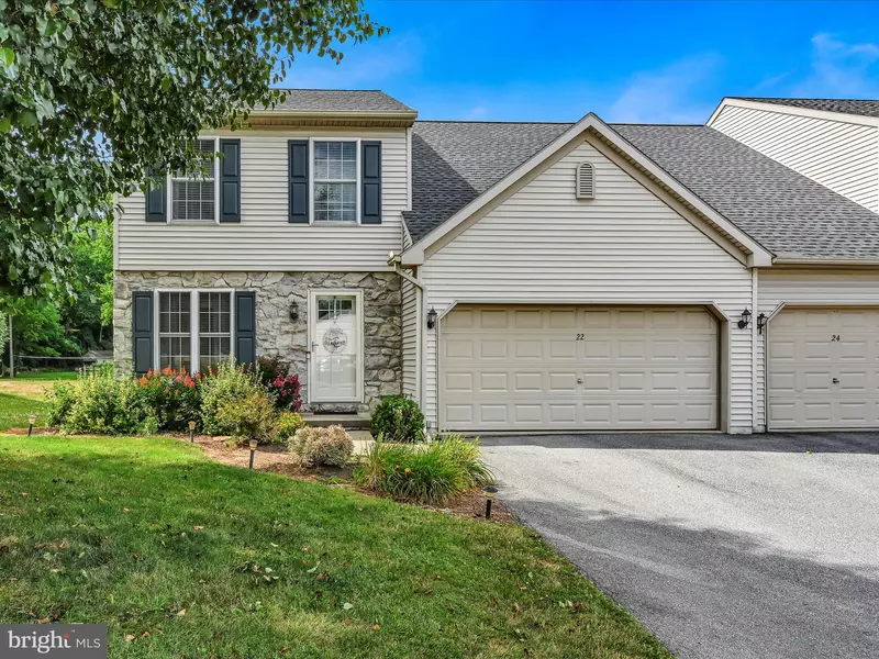 22 PLEASURE RD, Ephrata, PA 17522