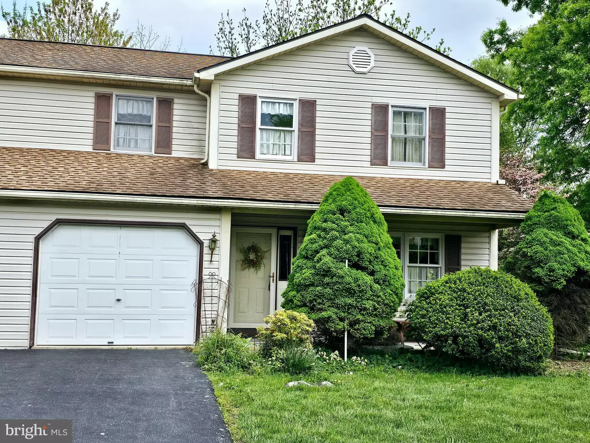 Reading, PA 19608,4204 HILL TERRACE DR