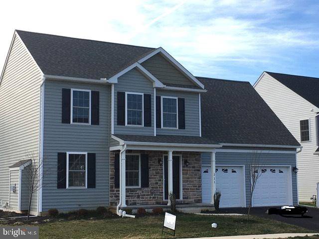 334 W FRITZ AVE, Quarryville, PA 17566