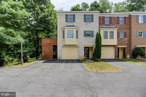 Waynesboro, PA 17268,327 VALLEY VIEW DR #15