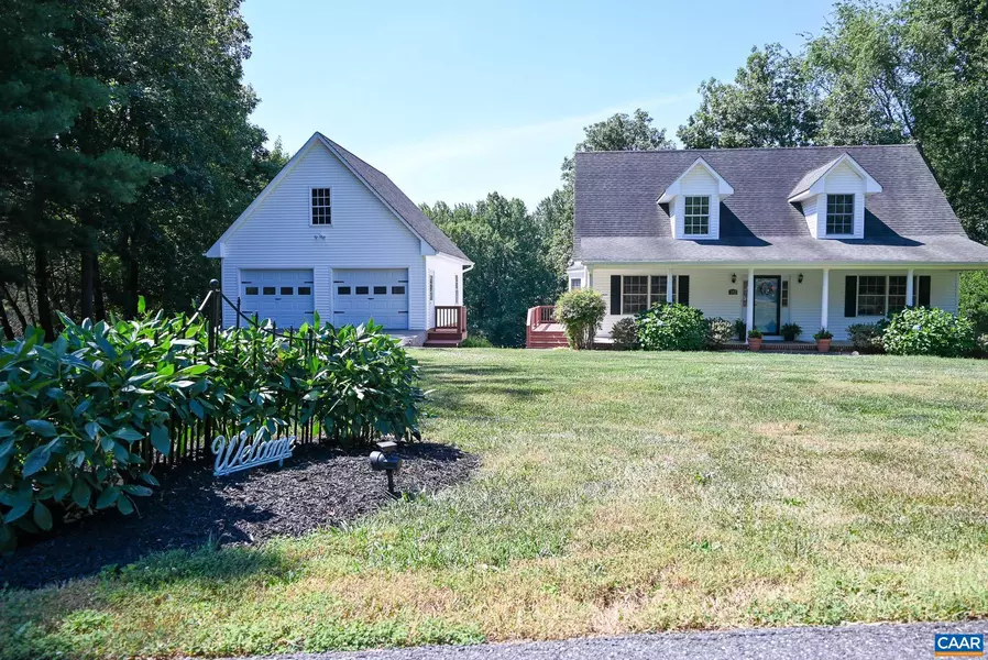 182 COUNTRY CLUB DR, Stanardsville, VA 22973