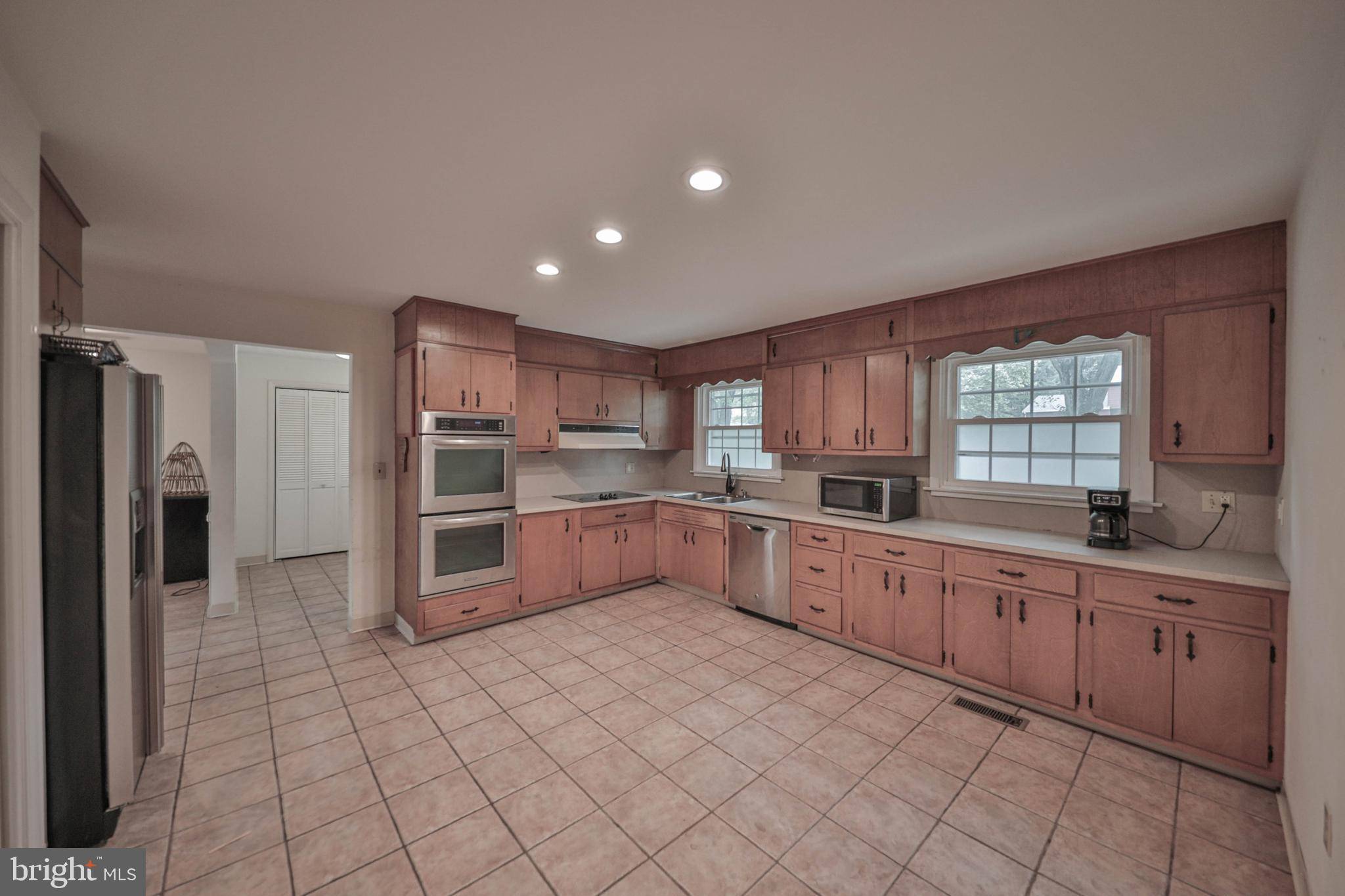 Palmer Township, PA 18045,3 COURTNEY CT