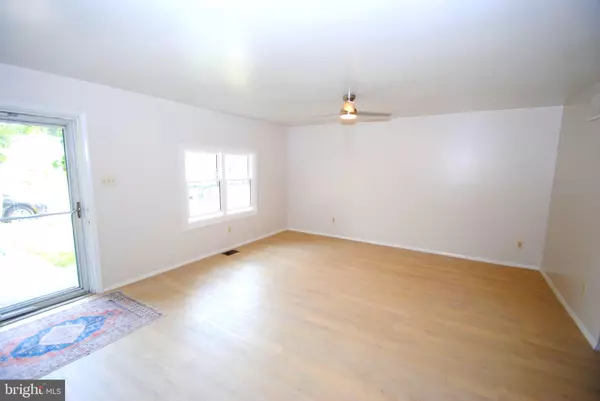 Florence, NJ 08518,244 W FRONT ST