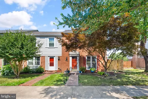 Alexandria, VA 22310,6612 DEER GAP CT