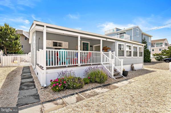 20 W JOSHUA AVE, Long Beach Township, NJ 08008