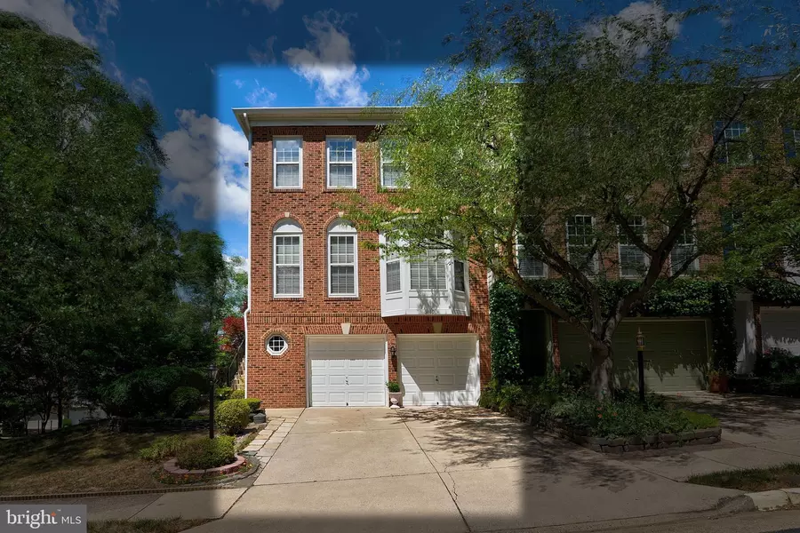 6260 SPLIT CREEK LN, Alexandria, VA 22312