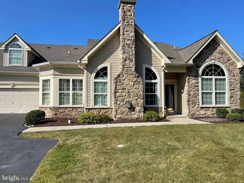 154 PEBBLE BEACH DR, Royersford, PA 19468