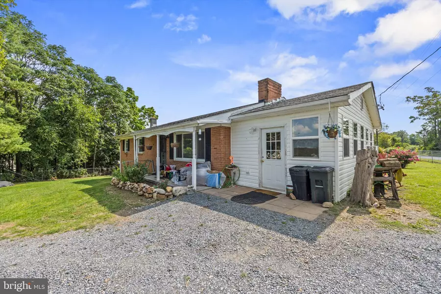 138 MUMAW RD, Strasburg, VA 22657