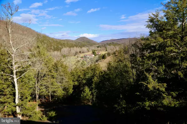 Lost River, WV 26810,174 WILDLIFE DR