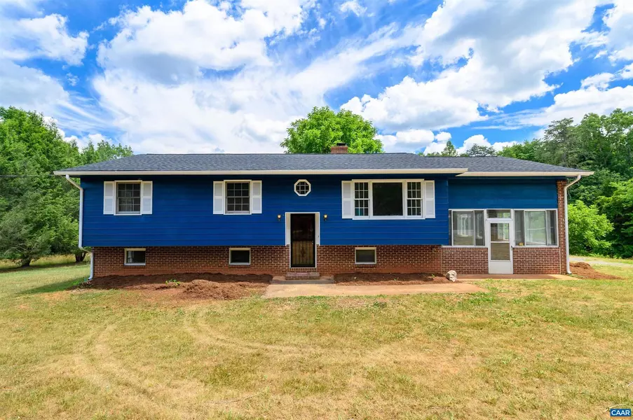 6604 HOWARDSVILLE RD, Buckingham, VA 23921