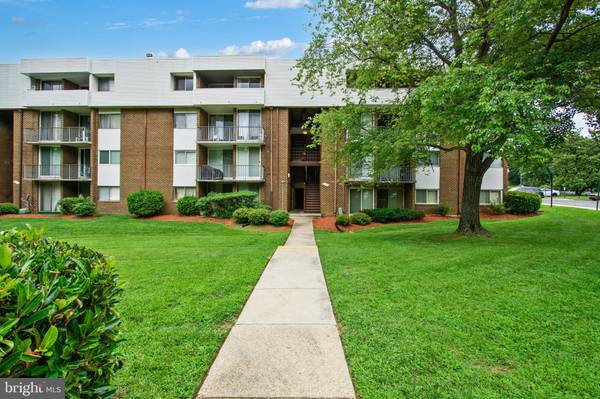 10249 PRINCE PL #31-104,  Upper Marlboro,  MD 20774