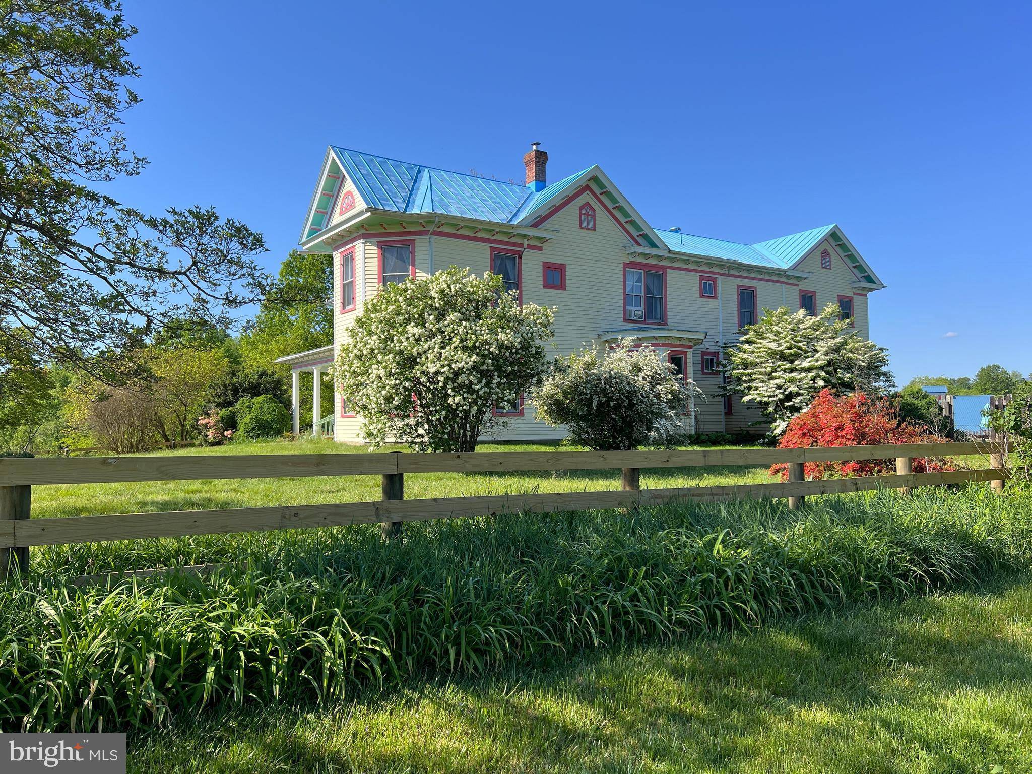 Sperryville, VA 22740,1 BELLE MEADE LN