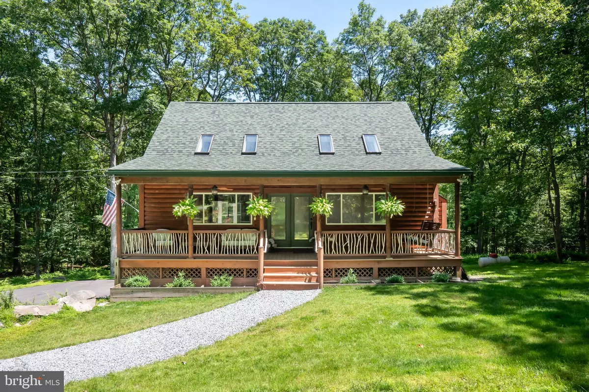 Lords Valley, PA 18428,117 RED ROCK CIRCLE