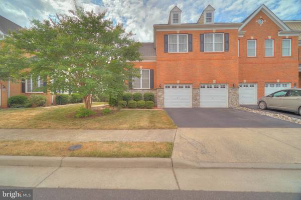 23329 MOUNT MIDDLETON SQ, Ashburn, VA 20148