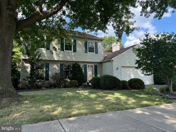 861 ROSEWOOD COURT, Chambersburg, PA 17201