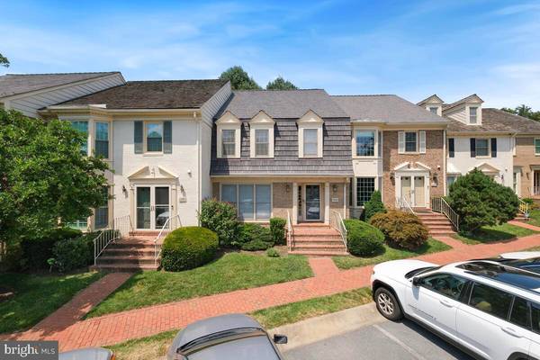 10788 BREWER HOUSE, North Bethesda, MD 20852