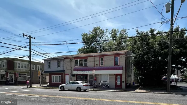 465-467 BROADWAY S, Gloucester City, NJ 08030