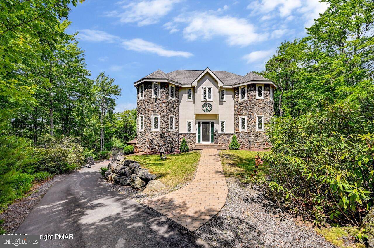 Lake Harmony, PA 18624,278 WOLF HOLLOW RD