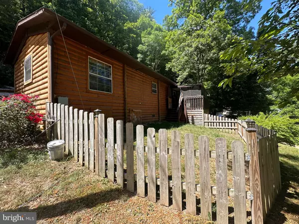 Great Cacapon, WV 25422,48 JADE CT