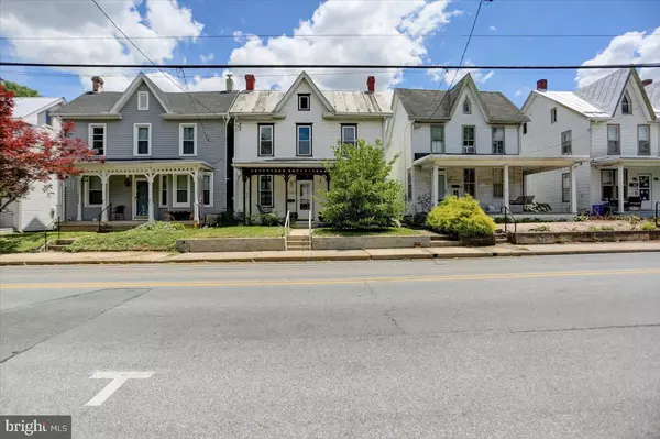 Shippensburg, PA 17257,324 E ORANGE ST