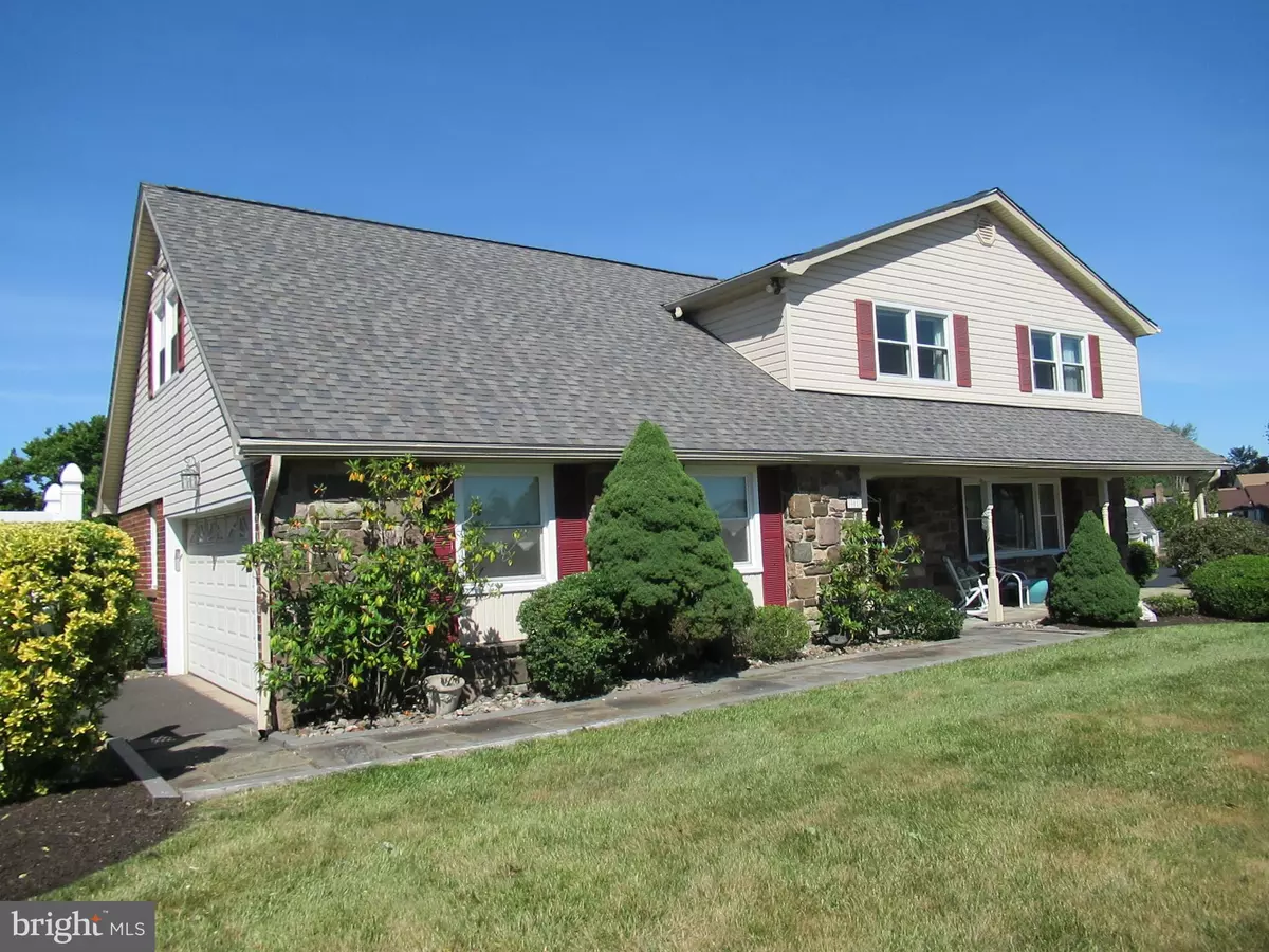 Ambler, PA 19002,901 DENSTON DR