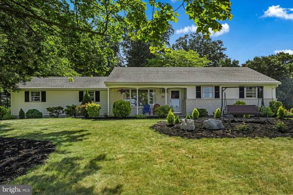 582 N GARFIELD RD, Bernville, PA 19506