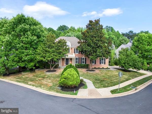 Fairfax Station, VA 22039,8301 PEACH CT