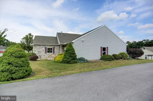 Shippensburg, PA 17257,9 LANTERN LN