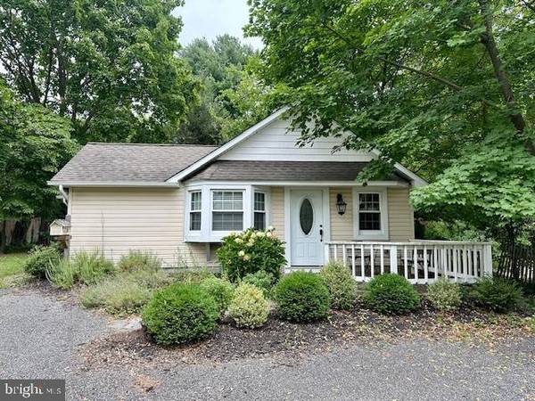 115 OAKCREST AVE, Pitman, NJ 08071