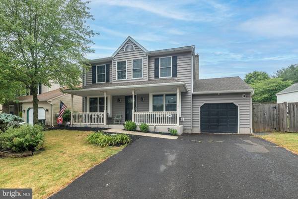 447 DORCHESTER LN, Perkasie, PA 18944