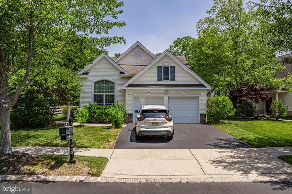 40 LONDONBERRY DR,  Holmdel,  NJ 07733