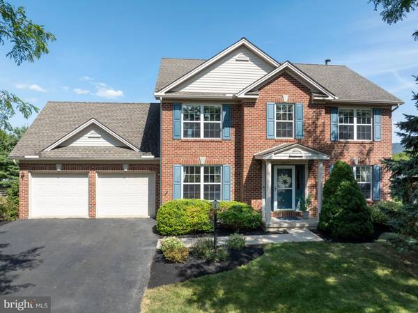 2247 SETTER RUN LN, State College, PA 16801