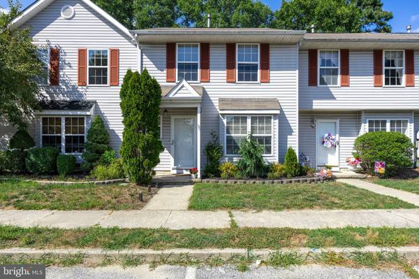 13 GRANT LN,  Berlin,  NJ 08009