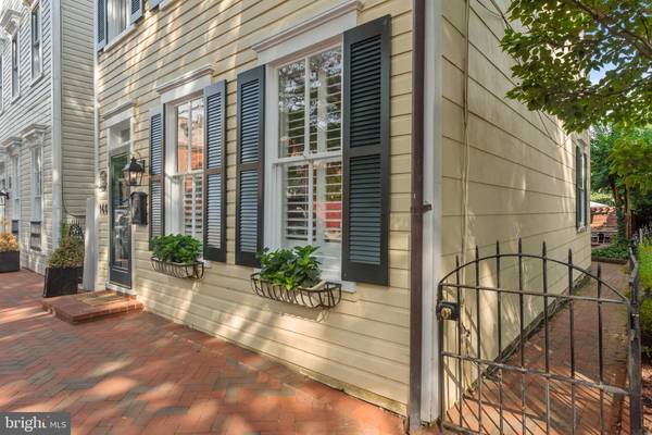 Annapolis, MD 21401,140 CHARLES ST