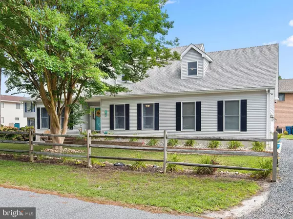 Ocean Pines, MD 21811,2 CRAB CAY CT