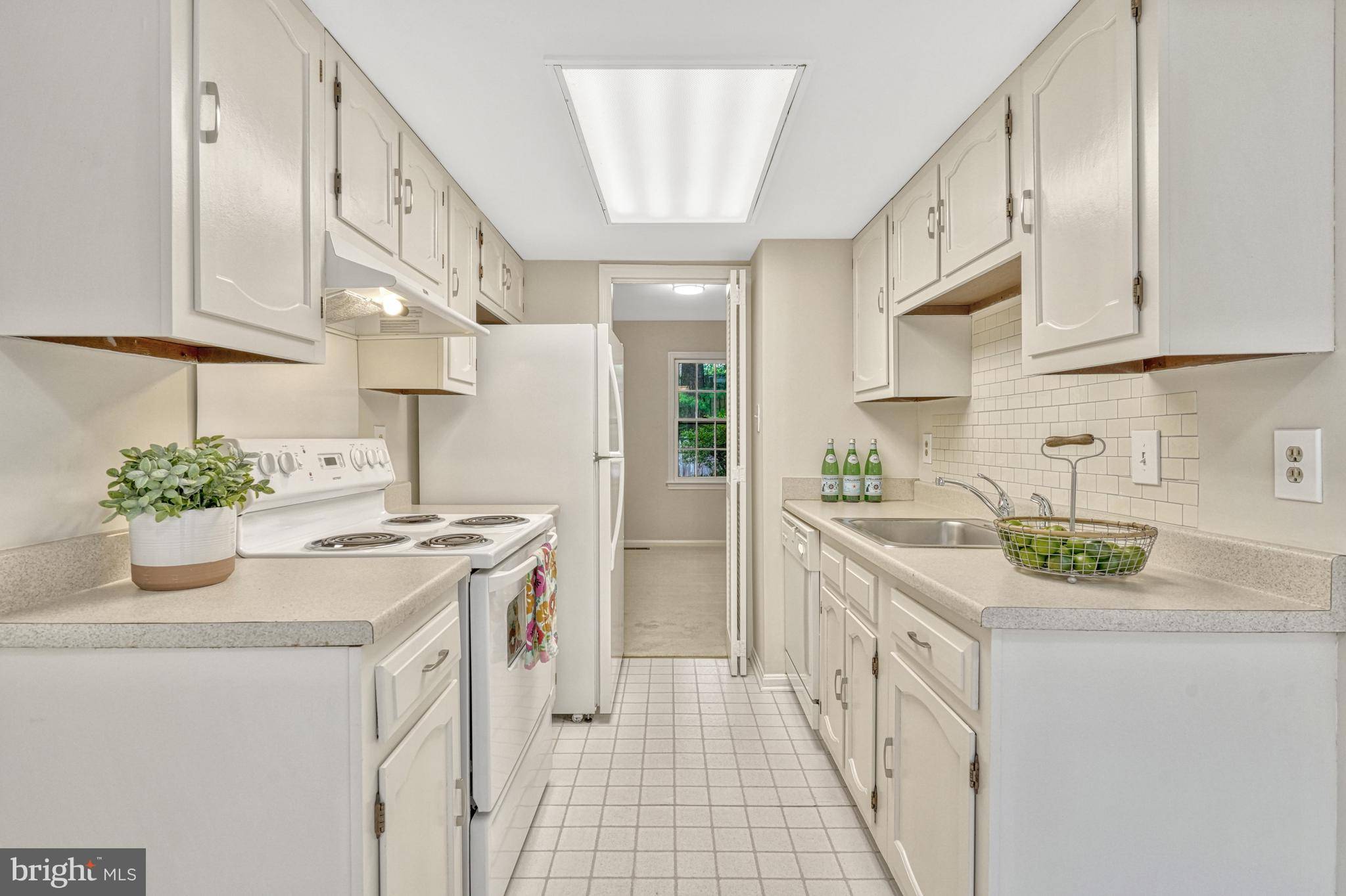 Springfield, VA 22153,8575 TYROLEAN WAY