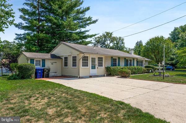 Riverton, NJ 08077,101 CARRIAGE HOUSE