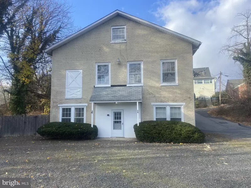 66 E MAIN ST UPPER LEVEL, Moorestown, NJ 08057