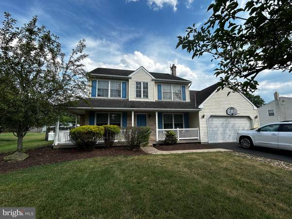 2499 TREWIGTOWN RD, Colmar, PA 18915