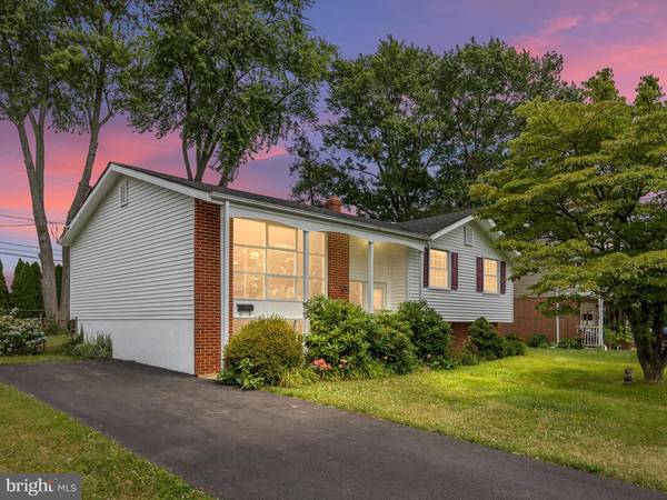 204 CLOVERLEA RD, Newark, DE 19711