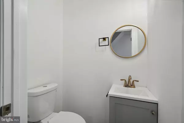 Philadelphia, PA 19139,859 N 48TH ST