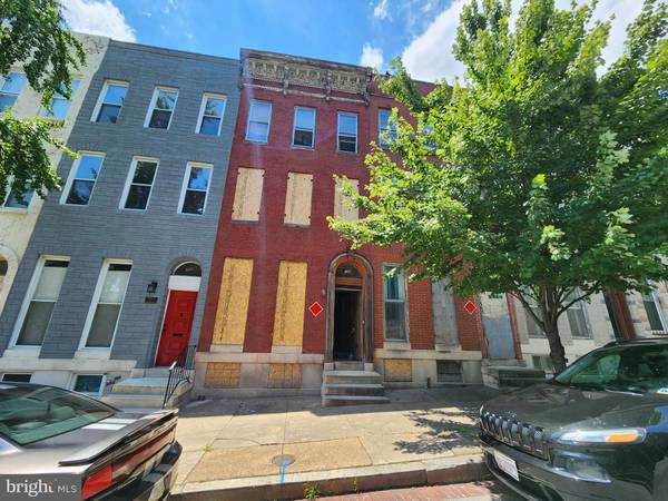 704 N ARLINGTON AVE, Baltimore, MD 21217